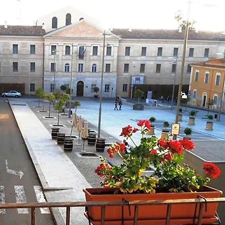 B&B Le Finestre Su Via Cavour-2