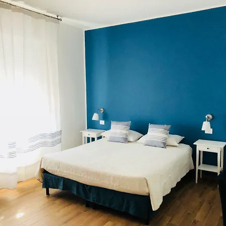A Due Passi Guest House-3